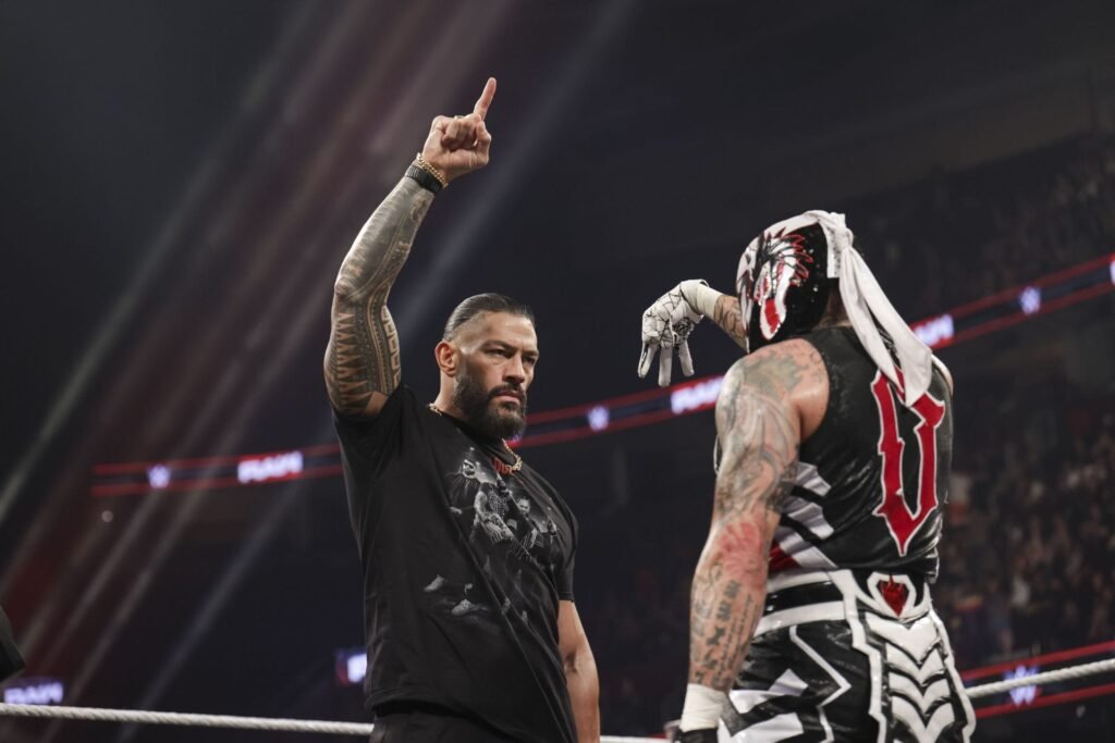 3 last-minute predictions for Roman Reigns vs. Penta WWE World Heavyweight Championship match