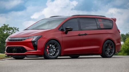 Chrysler Pacifica Concepts Reimagine The Custom Minivan