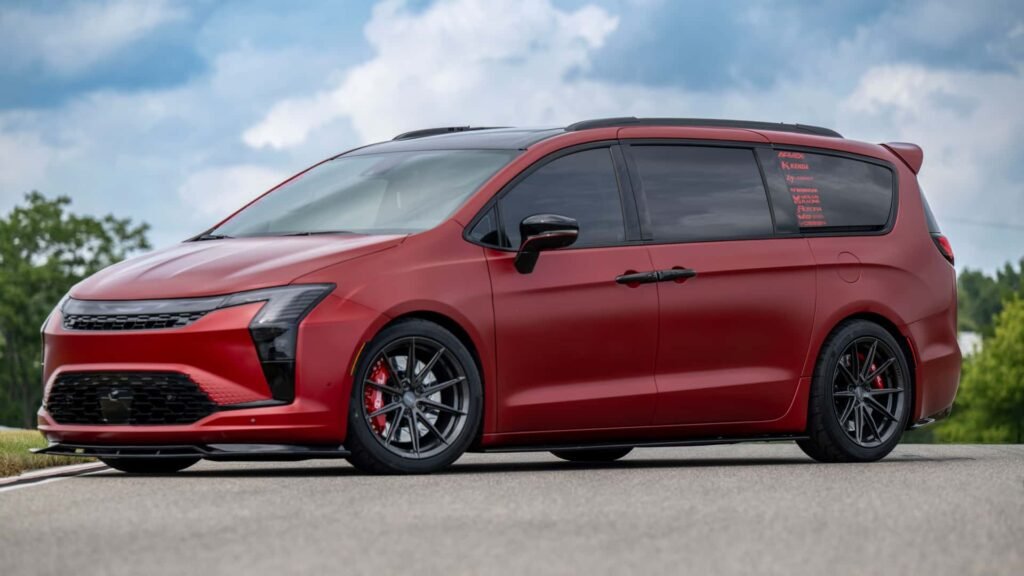 Chrysler Pacifica Concepts Reimagine The Custom Minivan