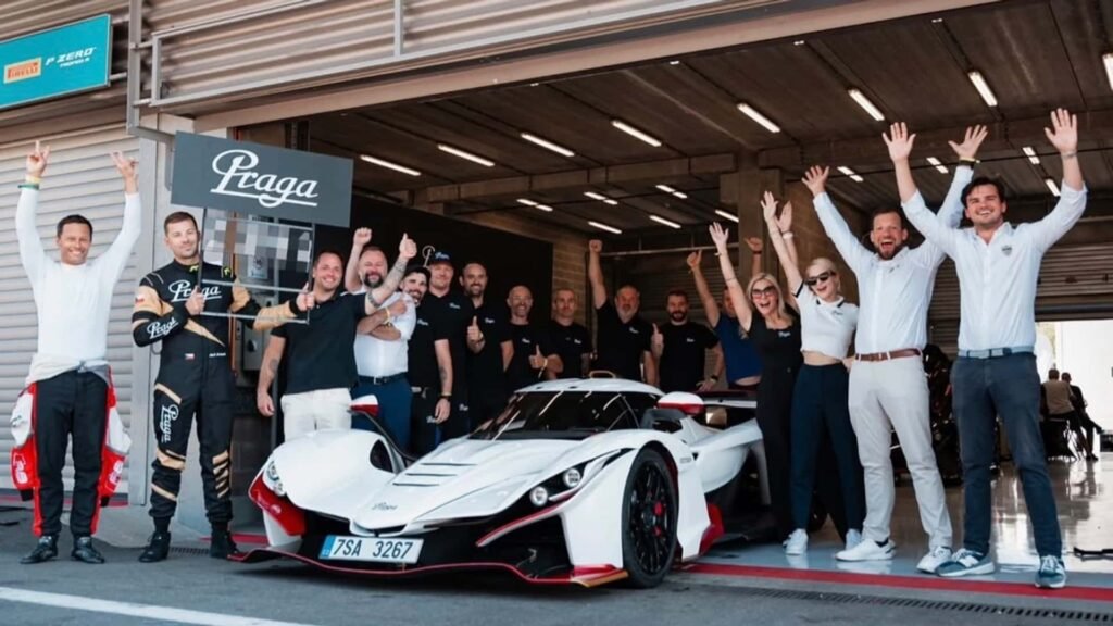 Praga Bohema Spa Lap Record Versus Pagani Huayra BC