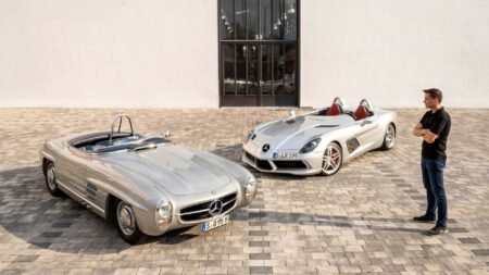 300 SLS Vs. SLR Stirling Moss