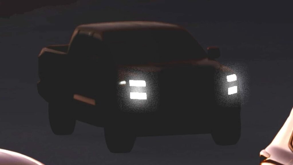 Mitsubishi’s Nissan-Based Pickup Puts The Brand Back In America