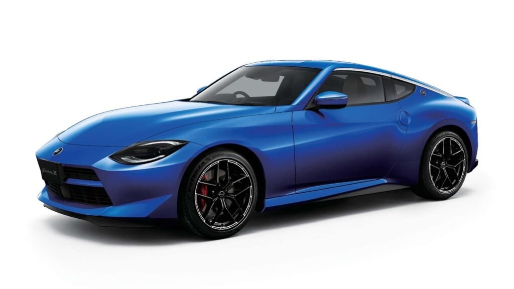Nissan Fairlady Z Facelift Debuts With Nismo Manual