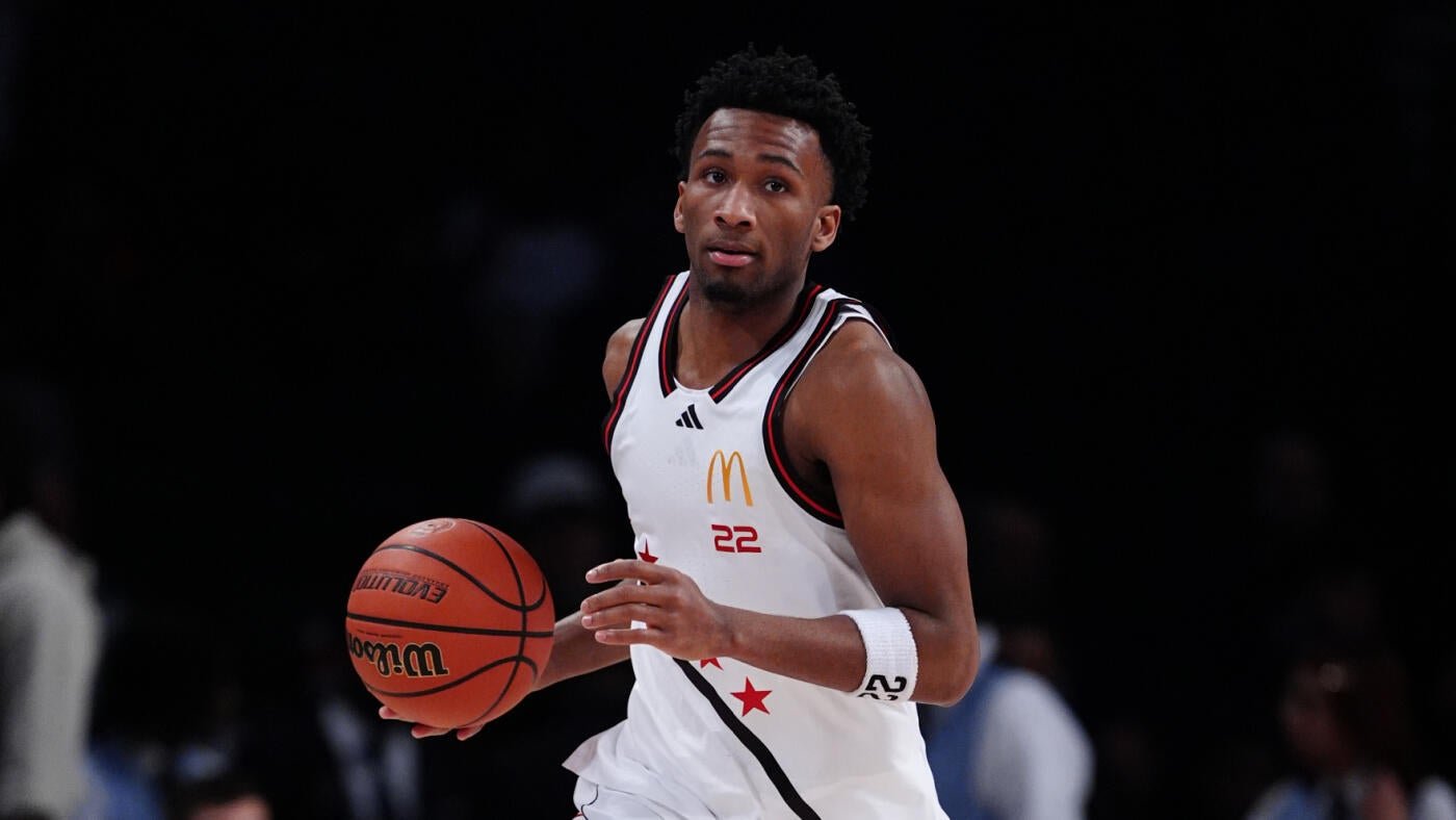 Kansas signee Darryn Peterson vaults AJ Dybantsa for No. 1 in 2025 class, joins KU club that includes Wiggins