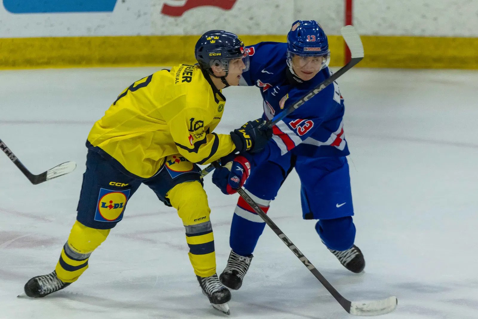 Flyers Draft 2025: Who Are the Best (and Worst) Trade-Up Targets for Philly?