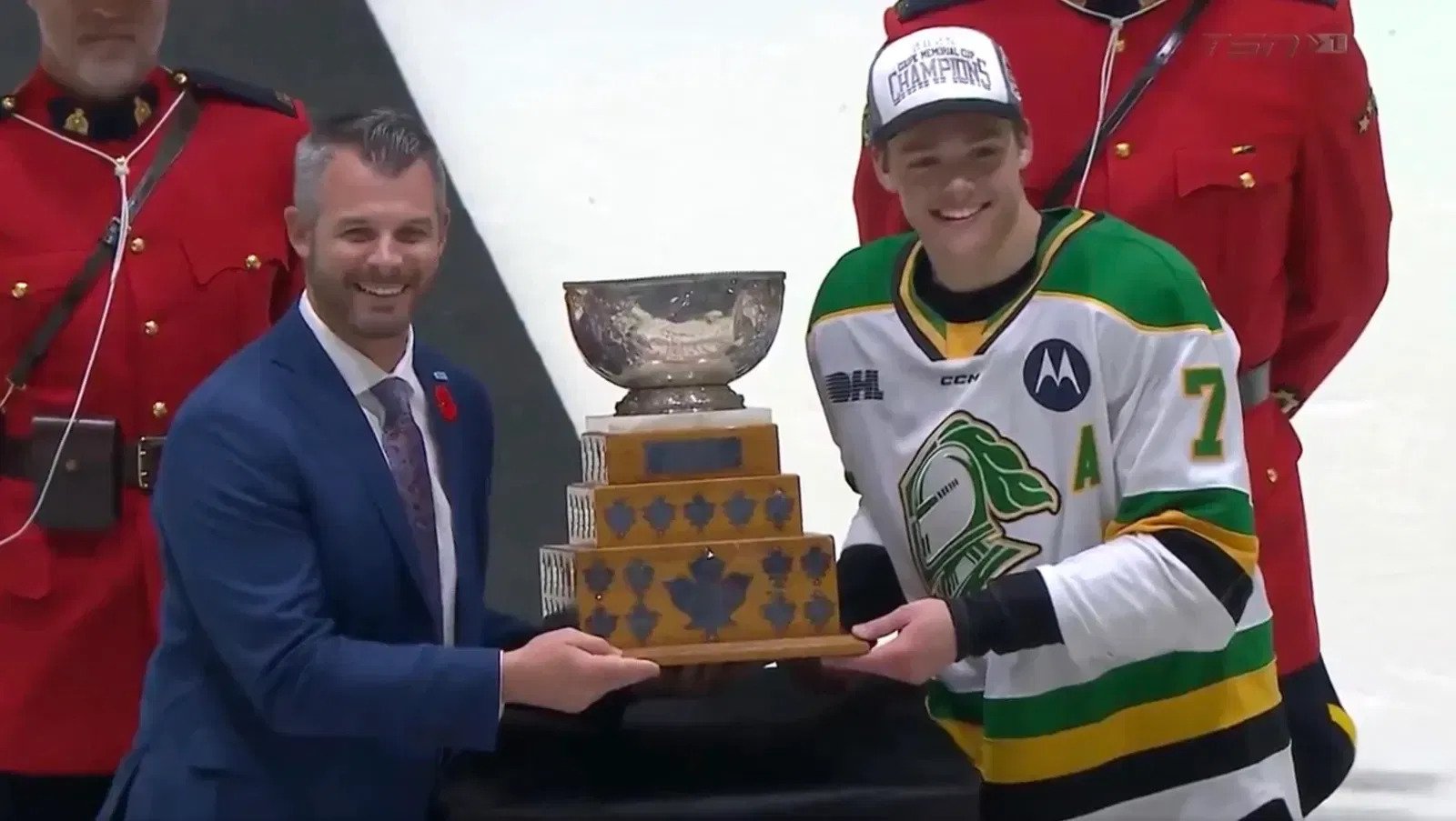 Maple Leafs Prospect Easton Cowan Dominates Memorial Cup, Validates Return To Junior Decision