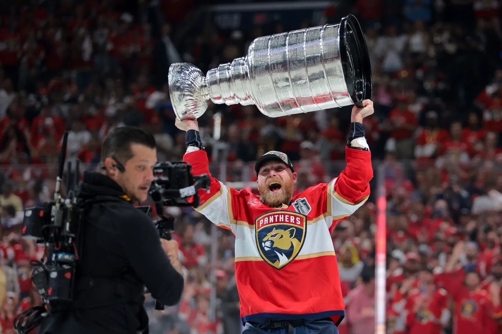 Maple Leafs Snubbed? Sam Bennett Reportedly Has No Interest In Toronto If He Hits Free Agency