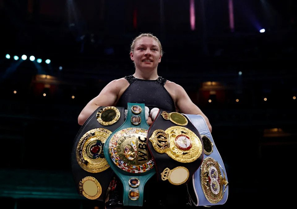 Boxing - Natasha Jonas v Lauren Price - British Welterweight Championship - The Royal Albert Hall, London, Britain - March 7, 2025 Lauren Price celebrates after winning her fight against Natasha Jonas Action Images via Reuters/Andrew Couldridge