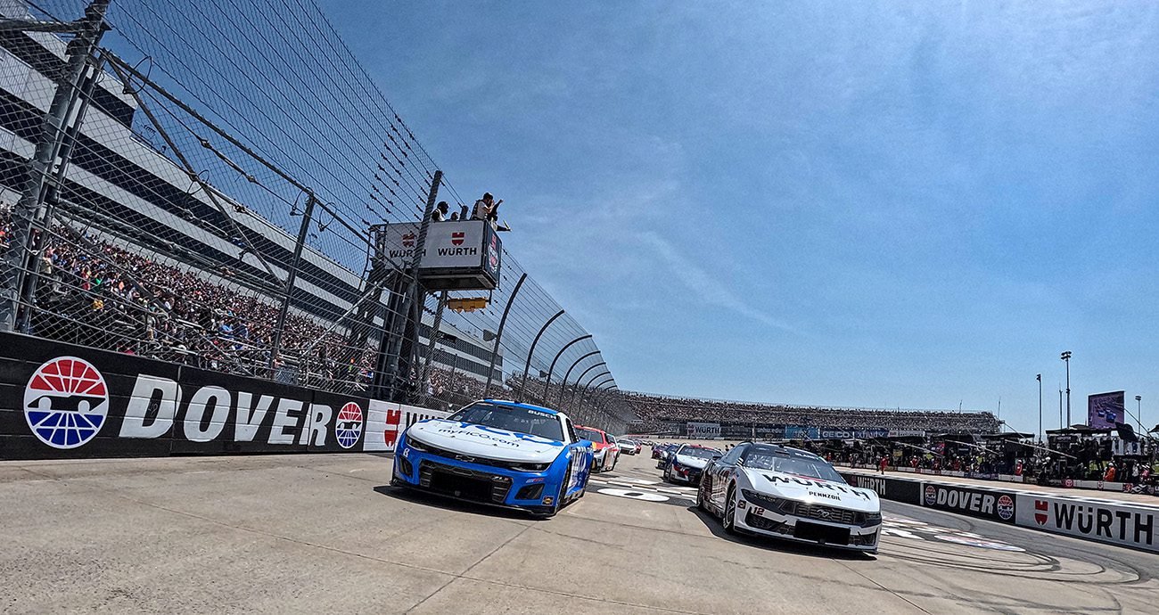 DOVER, DELAWARE - APRIL 28: Kyle Busch, driver of the #8 FICO Chevrolet, and Ryan Blaney, driver of the #12 Wurth Ford, lead the field on a pace lap prior to the NASCAR Cup Series Würth 400 at Dover International Speedway on April 28, 2024 in Dover, Delaware. (Photo by James Gilbert/Getty Images)