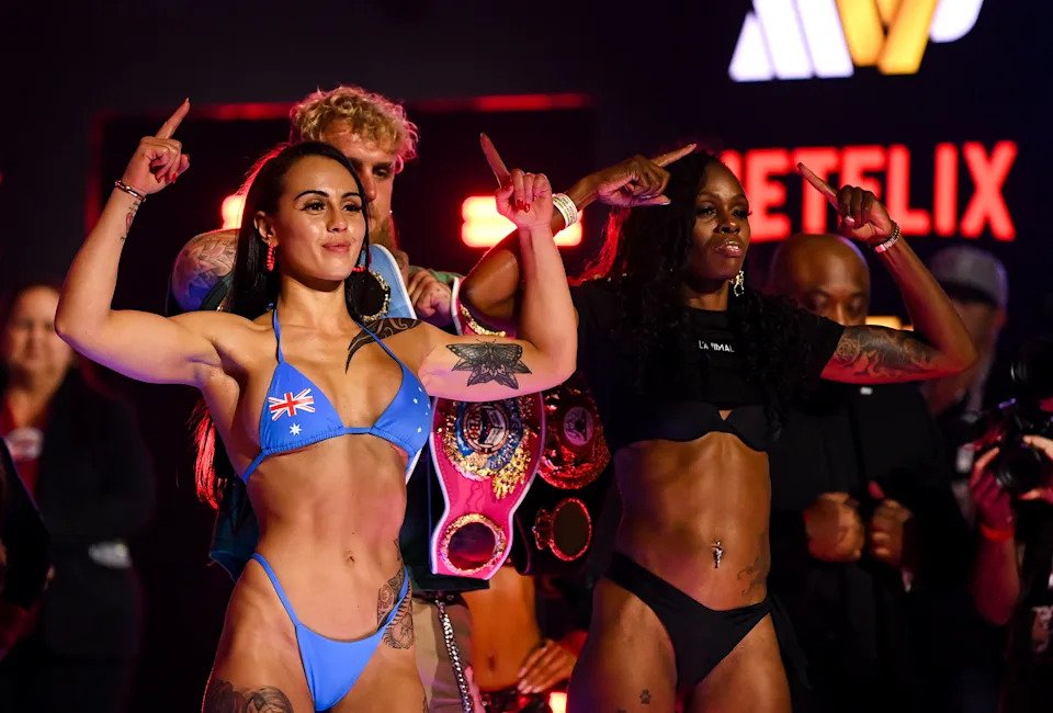 New York , United States - 10 July 2025; Cherneka Johnson, left, and Shurretta Metcalf during weigh-ins, held at The Theater at Madison Square Garden in New York, USA, ahead of their undisputed bantamweight championship fight on July 11th at Madison Square Garden in New York. (Photo By Stephen McCarthy/Sportsfile via Getty Images)
