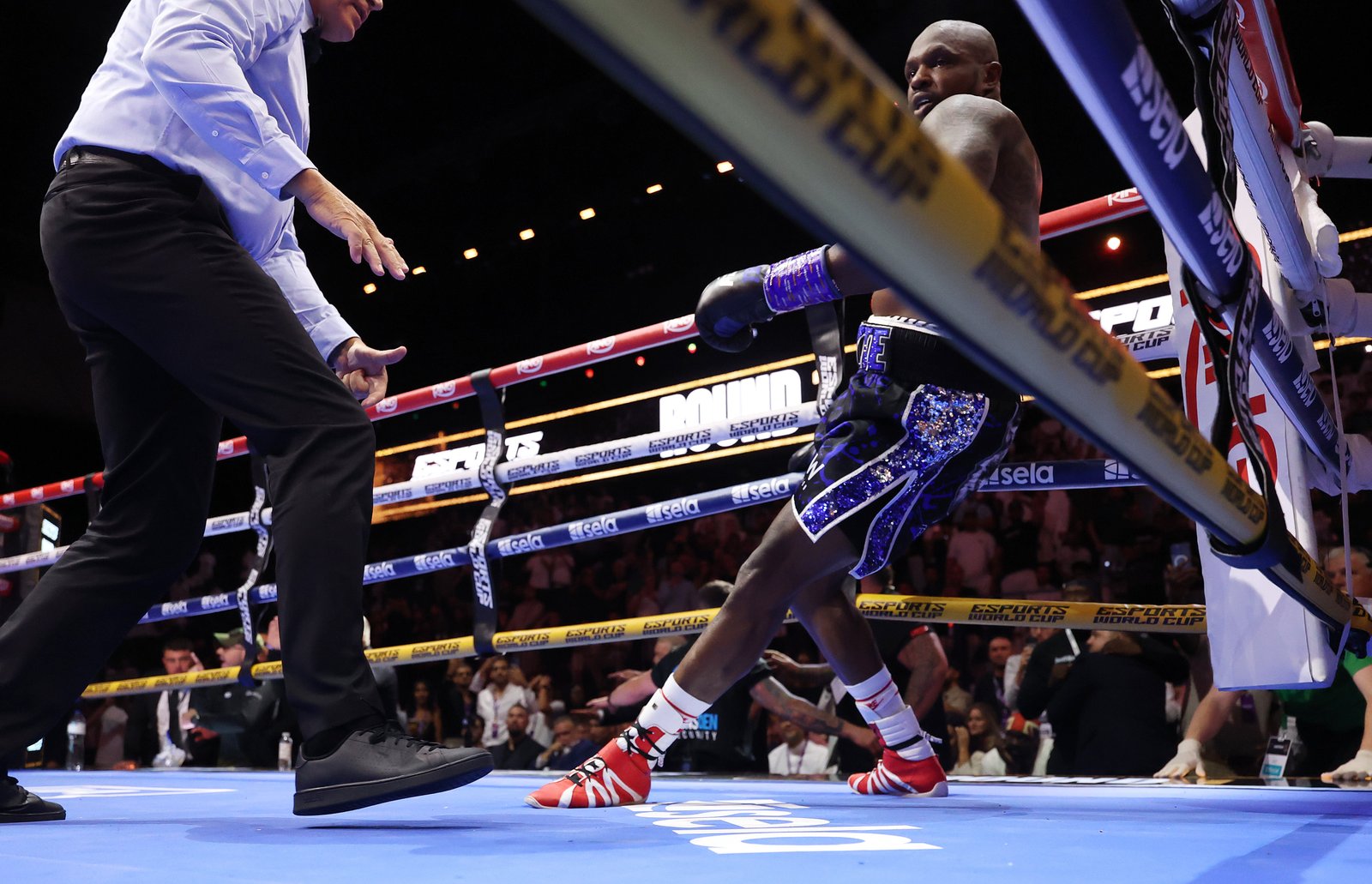 The defeat was Whyte’s fourth, while Itauma remains unbeaten