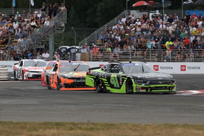 Sam Mayer, Haas Factory Team Ford, Carson Kapvil, JR Motorsports Chevrolet