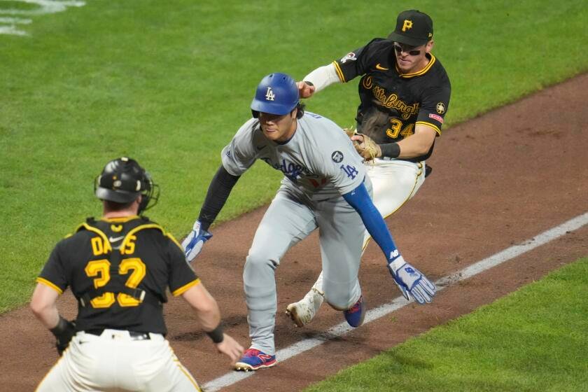 ‘We’ve got to find ways to win.’ Inconsistency haunts Dodgers again in loss to Pirates
