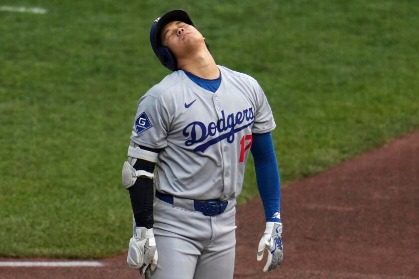 Slumping Dodgers lose again to the lowly Pirates