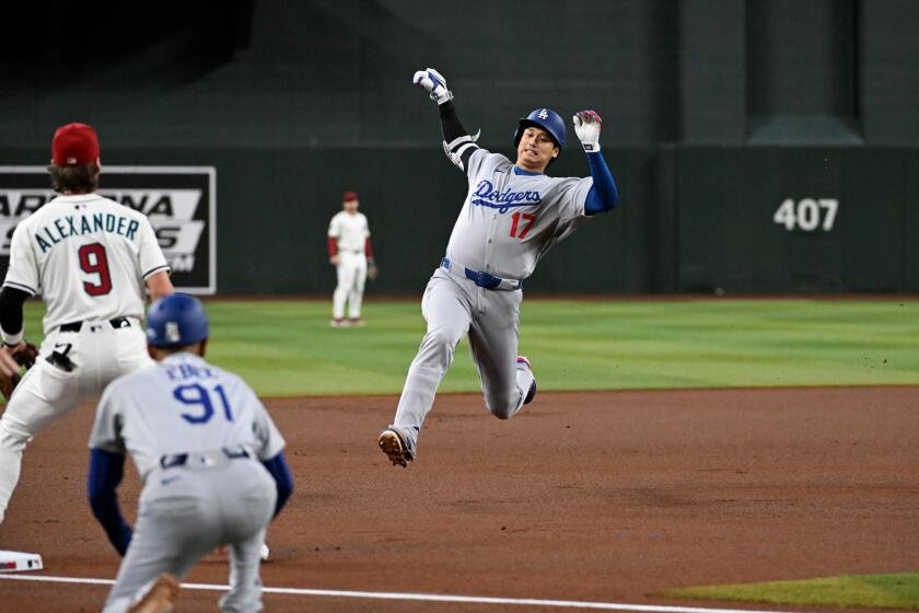 Relievers Roki Sasaki, Clayton Kershaw help as Dodgers reduce magic number to 1
