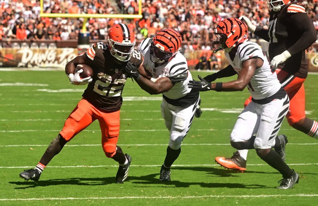 Fantasy Football Week 2 Waiver Wire: Top players to add at each position, plus FAB advice