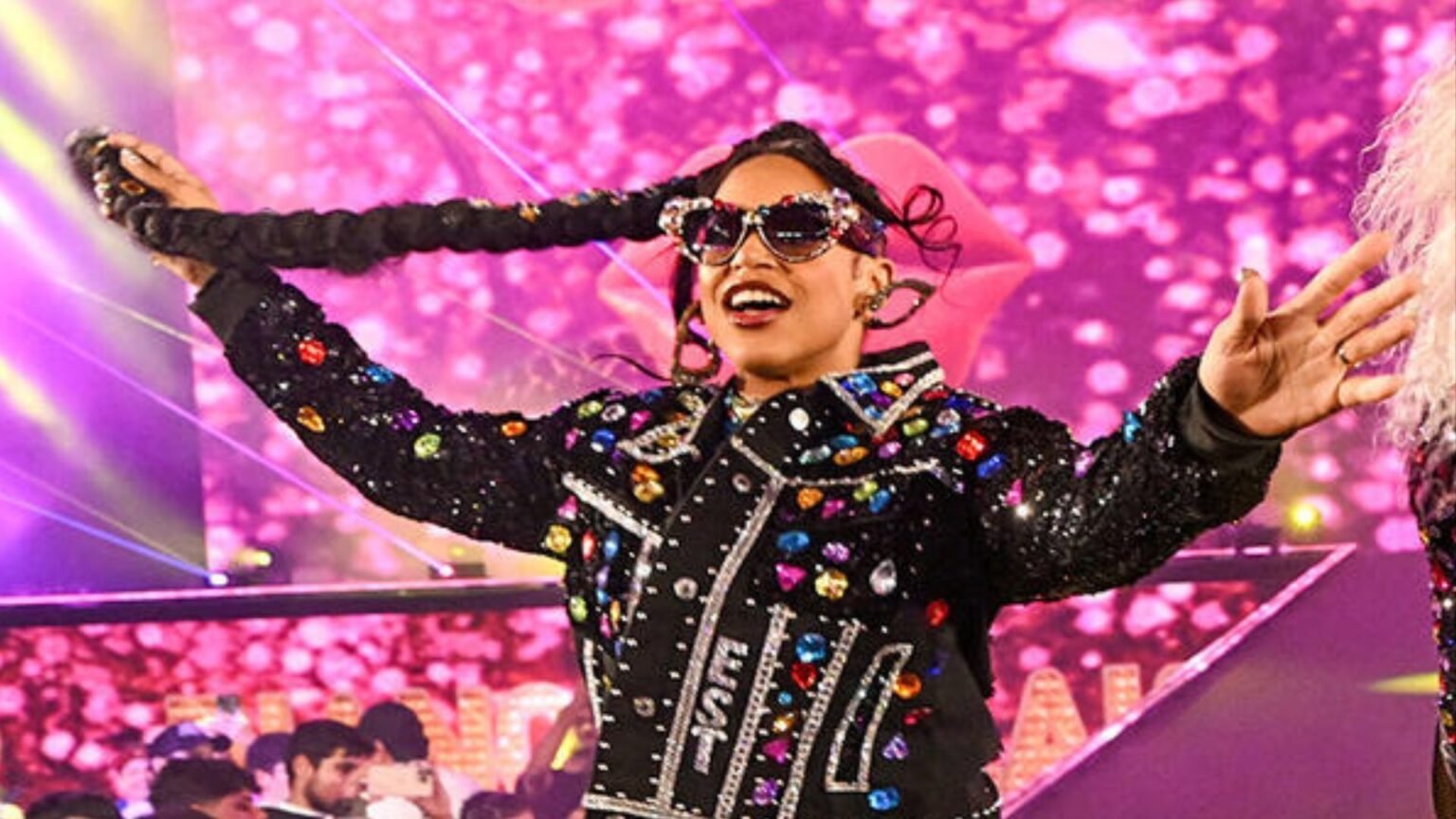 Bianca Belair shows off new look amid WWE absence; completely unrecognizable