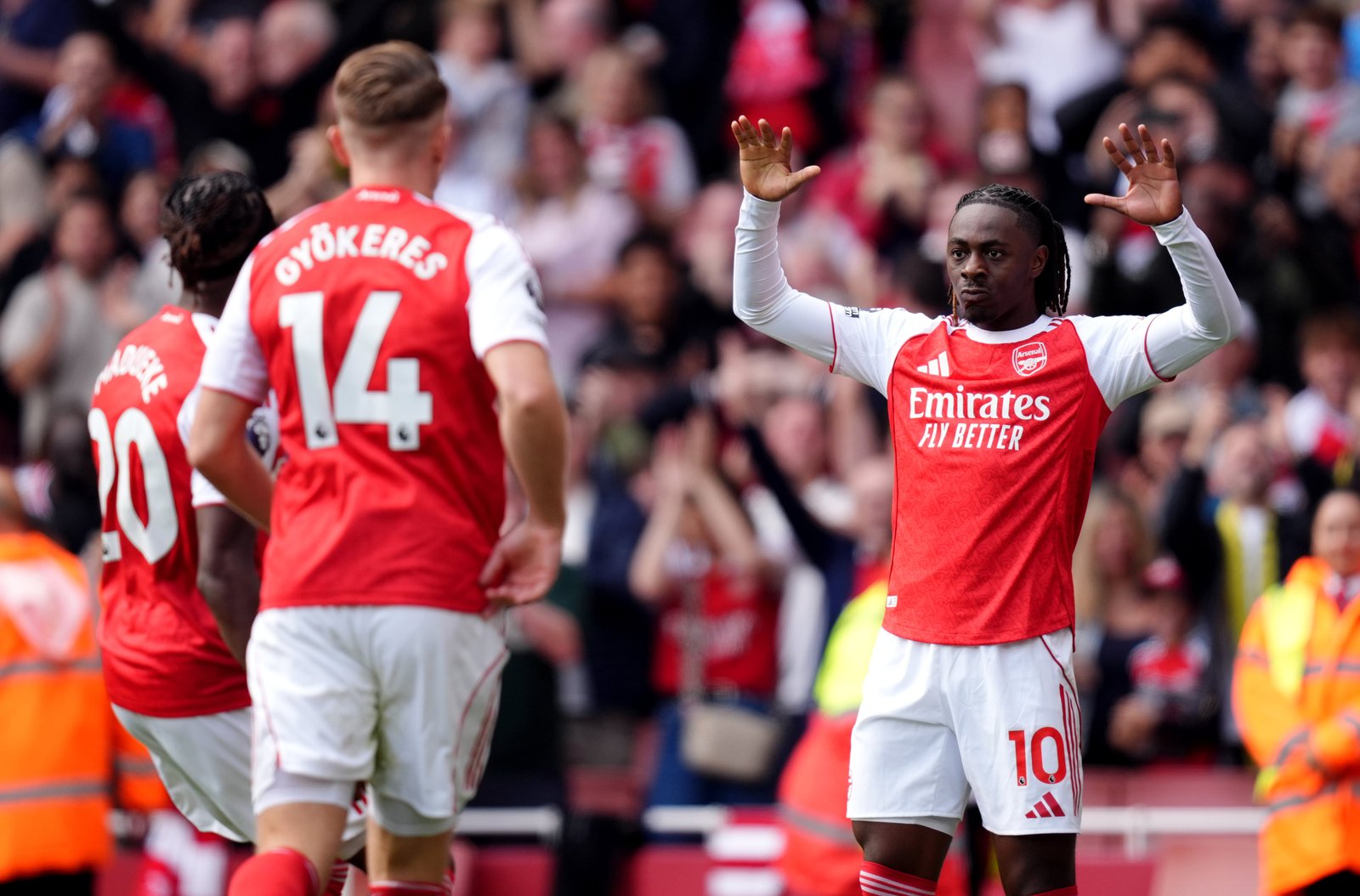 Gyokeres celebrates scoring the second goal with provider Eze