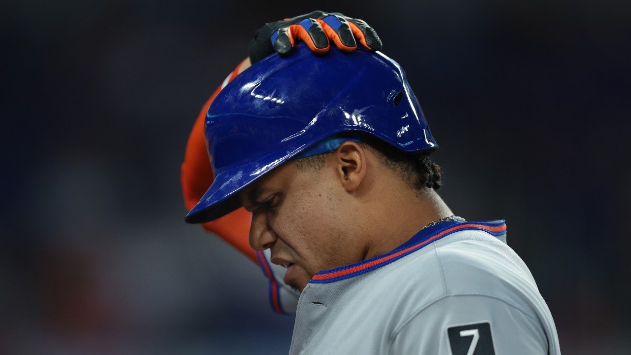 New York Mets right fielder Juan Soto (22) reacts after his at bat against the Miami Marlins during the first inning at loanDepot Park. Mandatory Credit: Sam Navarro-Imagn Images