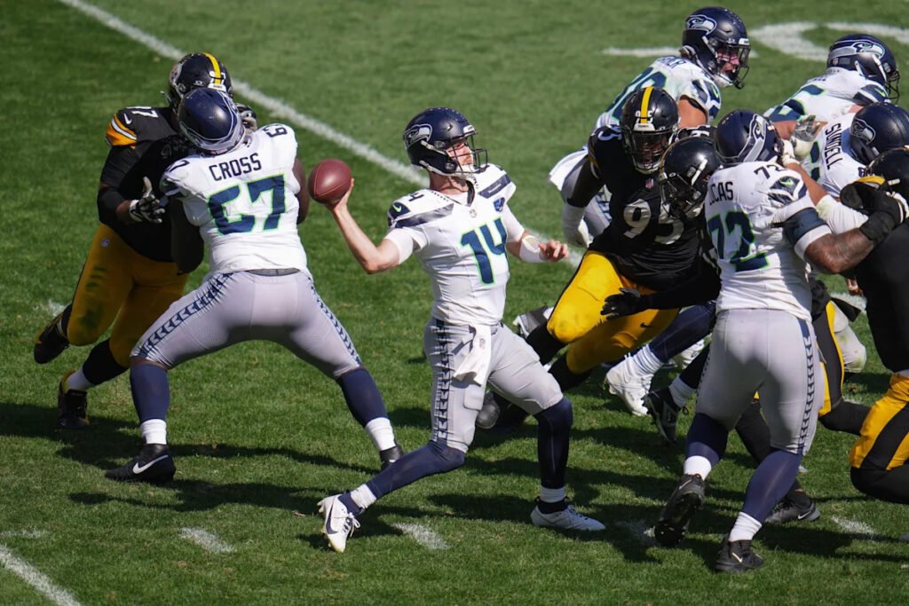 Survivor pool picks, predictions, advice, strategy: Top Week 3 NFL survivor pool selections