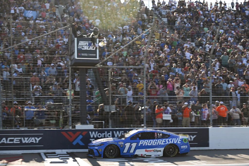 Toyotas turning heads with speed in NASCAR playoffs. ‘They’re ridiculously fast,’ Joey Logano says