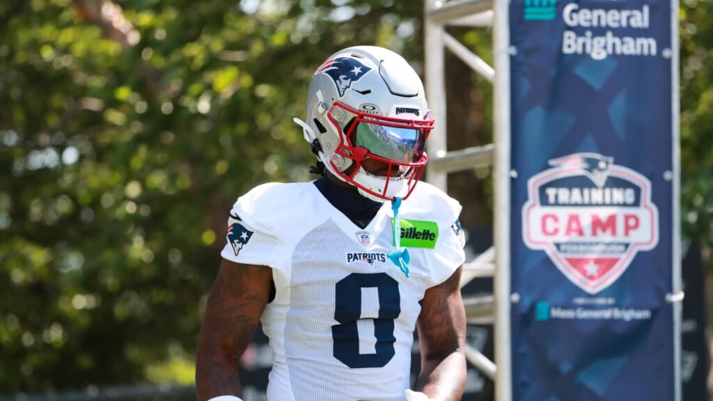 Christian Gonzalez listed as questionable to make 2025 debut