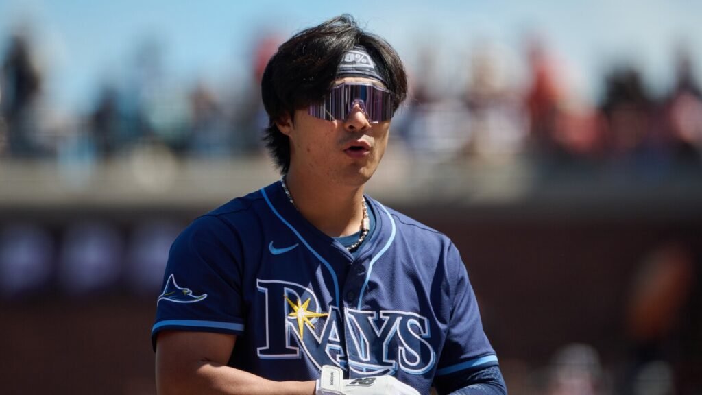 Braves claim 29-year-old infielder Ha-Seong Kim off waivers from Rays
