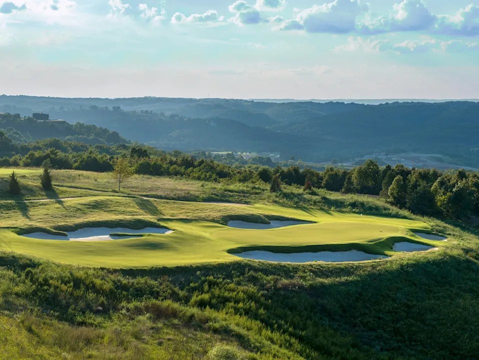 /content/dam/images/golfdigest/fullset/2021/5/F Ozarks National 17_DJI_0170.jpg