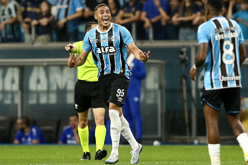 Carlos Vinícius ends 98-match drought to shine at the Arena