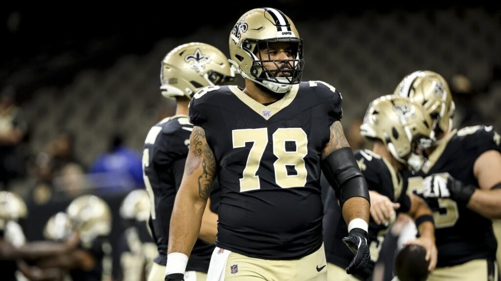 Saints fear Erik McCoy suffered a biceps tear on Sunday