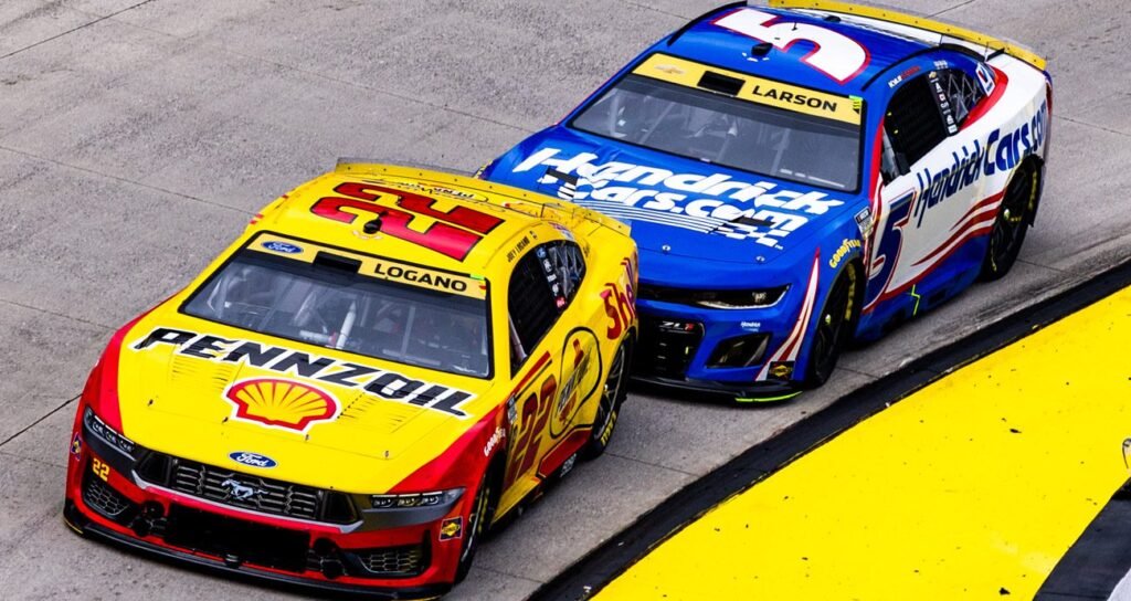 Joey Loganos title defense ends at Martinsville: 'We didnt deserve to be there'