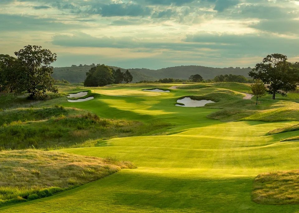 /content/dam/images/golfdigest/fullset/2021/5/Ozarks National 6TREE EDIT.jpg