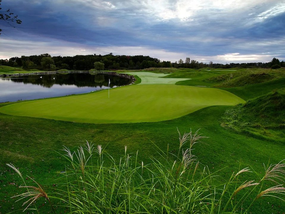 2017-92-blackwolf-run-river-course-hole-14.jpg