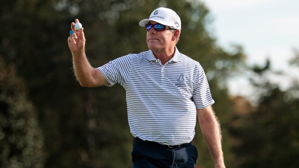 Justin Leonard wins Dominion Energy Charity Classic with late eagle