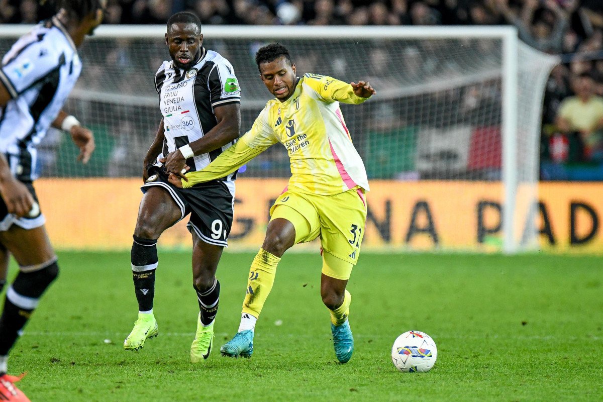 epa11697992 Juventus's Juan Cabal in action during the Italian Serie A soccer match between Udinese Calcio and Juventus FC, in Udine, Italy, 02 November 2024. EPA-EFE/Ettore Griffoni