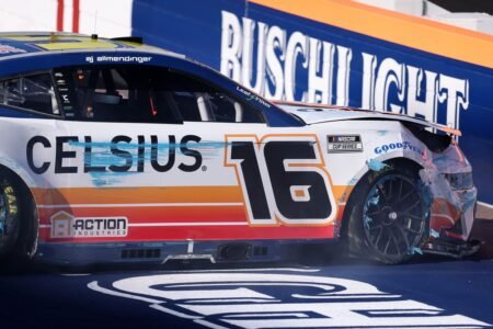Surprise tire issues wreak havoc during only NASCAR Cup practice in Phoenix