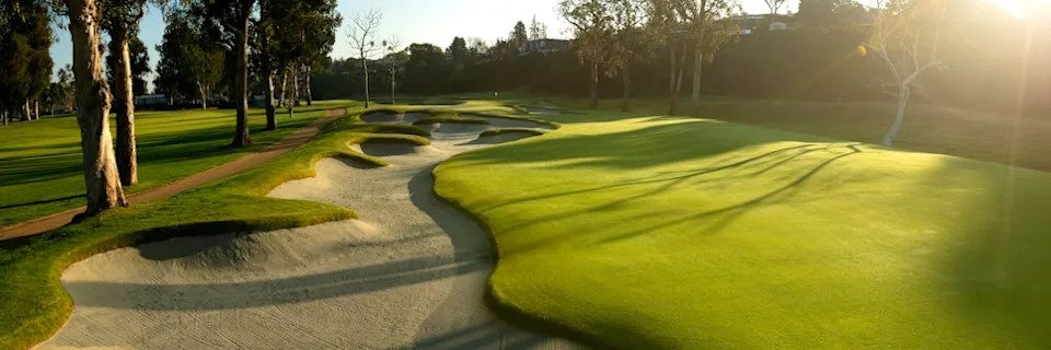 /content/dam/images/golfdigest/fullset/course-photos-for-places-to-play/riviera-country-club-california-seventh-hole-bill-hornstein.jpg