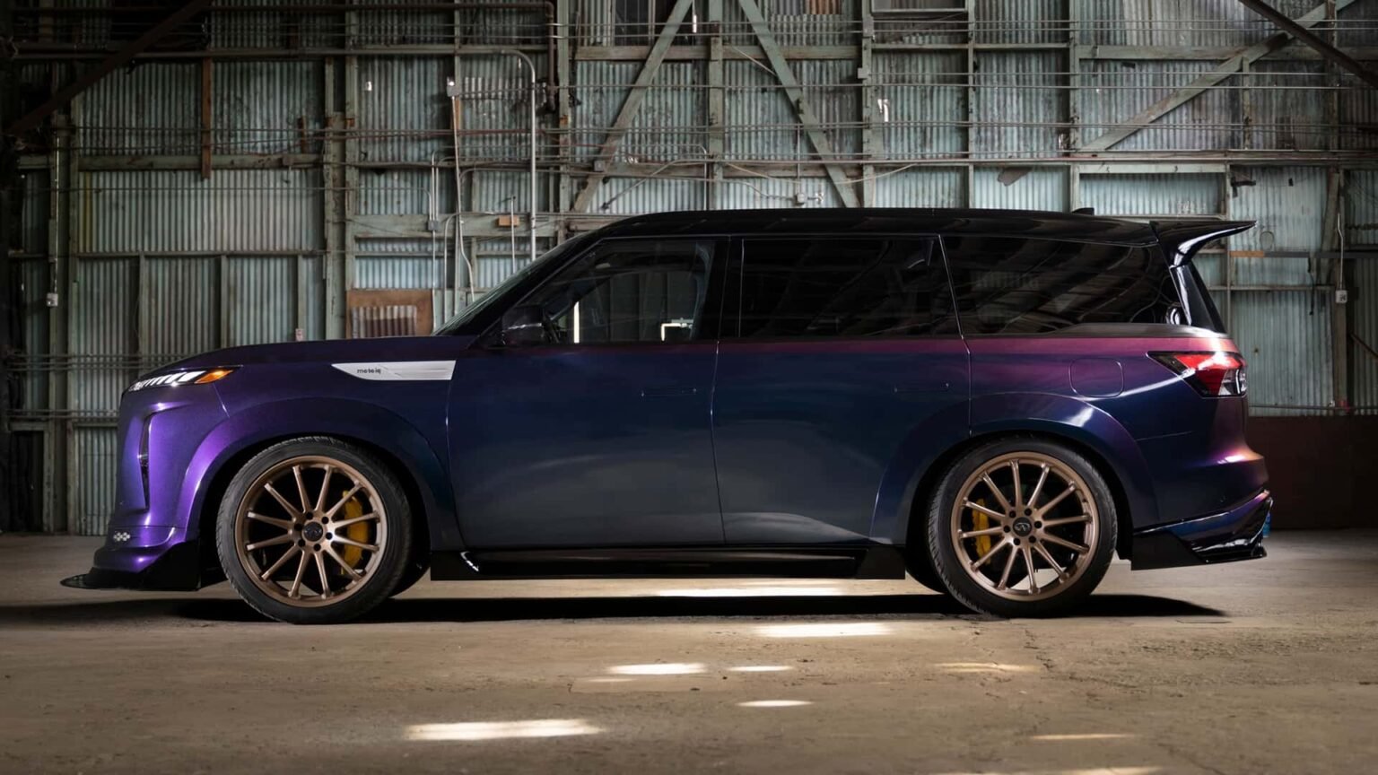 Infiniti Shoved a 1,000-HP GT-R Engine Into a QX80 SUV