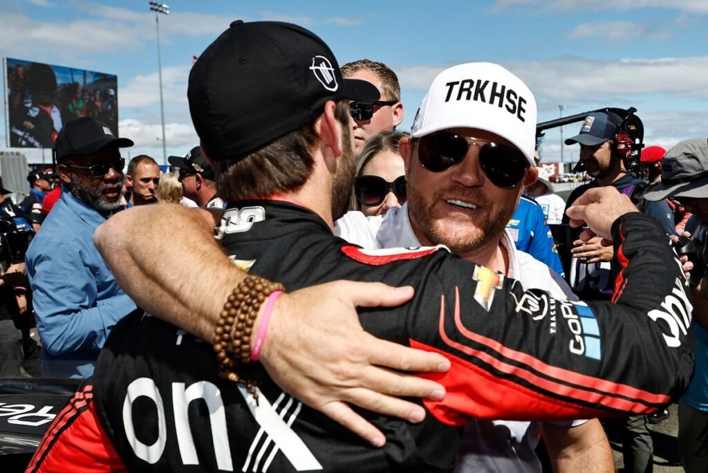 Daniel Suarez honored by Trackhouse ahead of final race with team