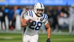 Matthew Berry’s Fantasy Football Rankings for Week 9 of 2025 season