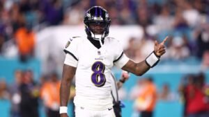 Thursday Night Football: Lamar Jackson leads Ravens to 28-6 win over Miami