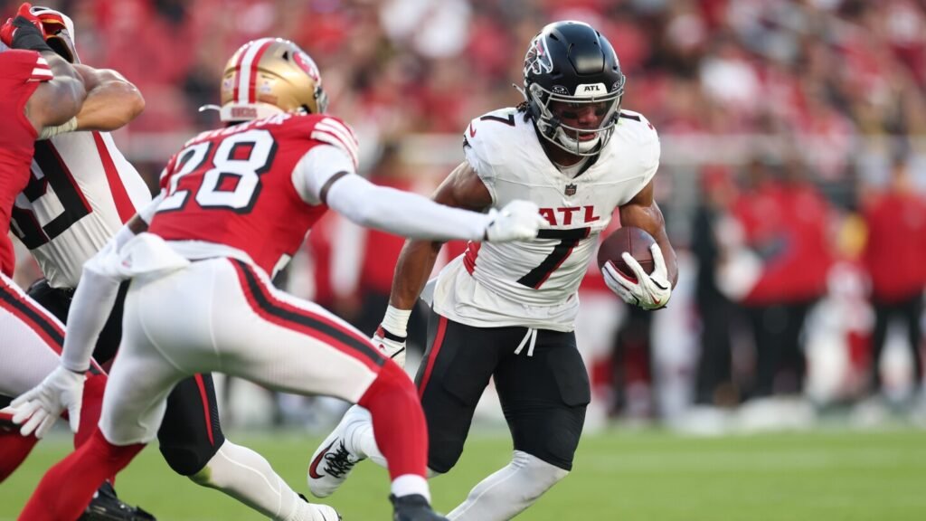 Bijan Robinson 10-yard receiving TD cuts 49ers lead to 13-10