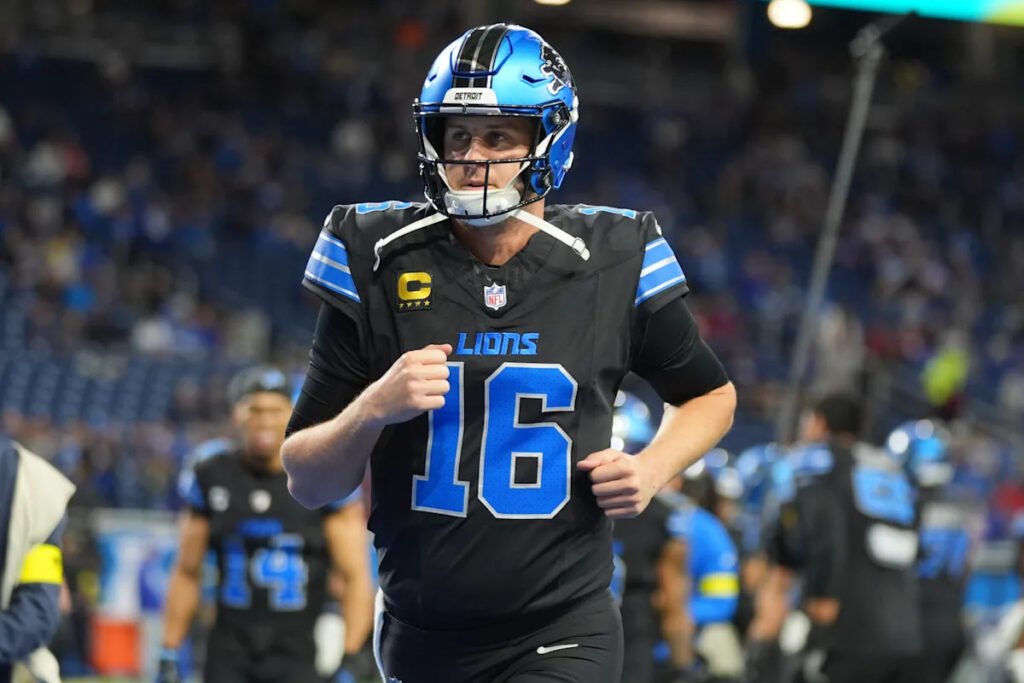 Early Week 13 NFL bets to make right now: Back Jared Goff … as a runner?