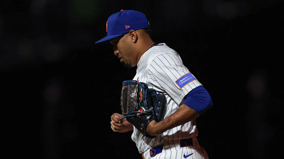 Apr 17, 2025; New York City, New York, USA; New York Mets relief pitcher Edwin Diaz (39) enters the field during the ninth inning against the St. Louis Cardinals at Citi Field. 