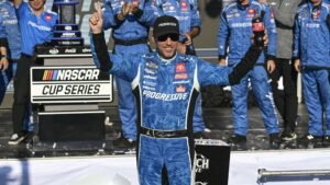 NASCAR Cup Series Championship Predictions, Odds & Race Preview — Phoenix Raceway
