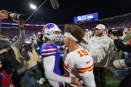 ‘Inside Coverage’ on Chiefs-Bills: Playoffs matter more but there’s plenty on the line in Week 9, including trade deadline implications