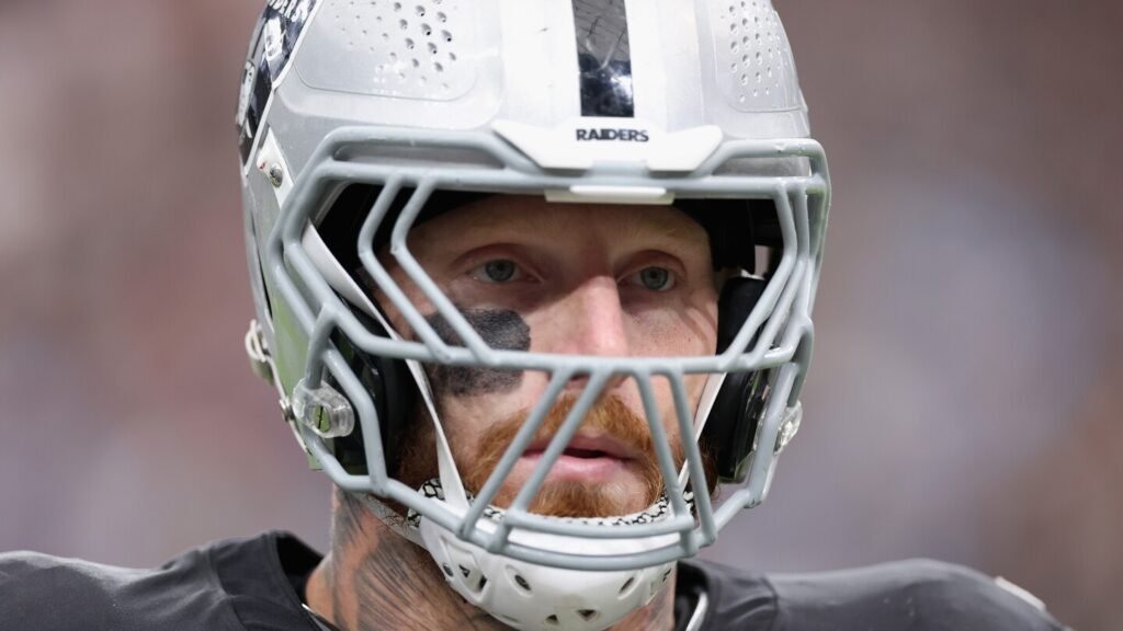 Maxx Crosby will play Sunday vs. Jaguars