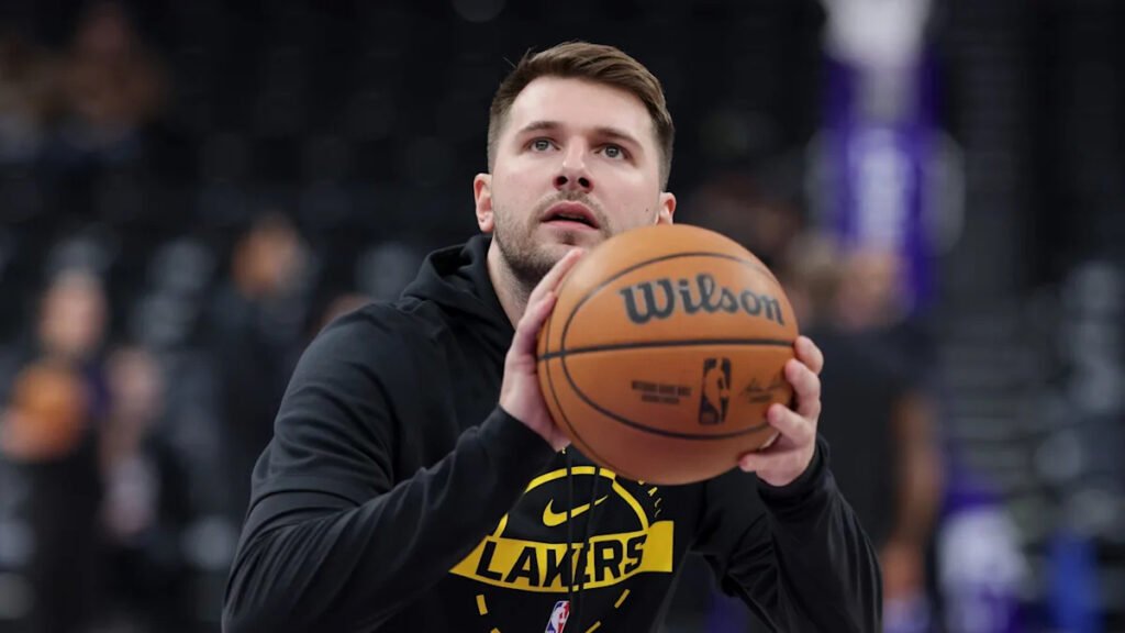 Fantasy Basketball Week 10 Injury Report: How much longer will Luka Dončić sit?