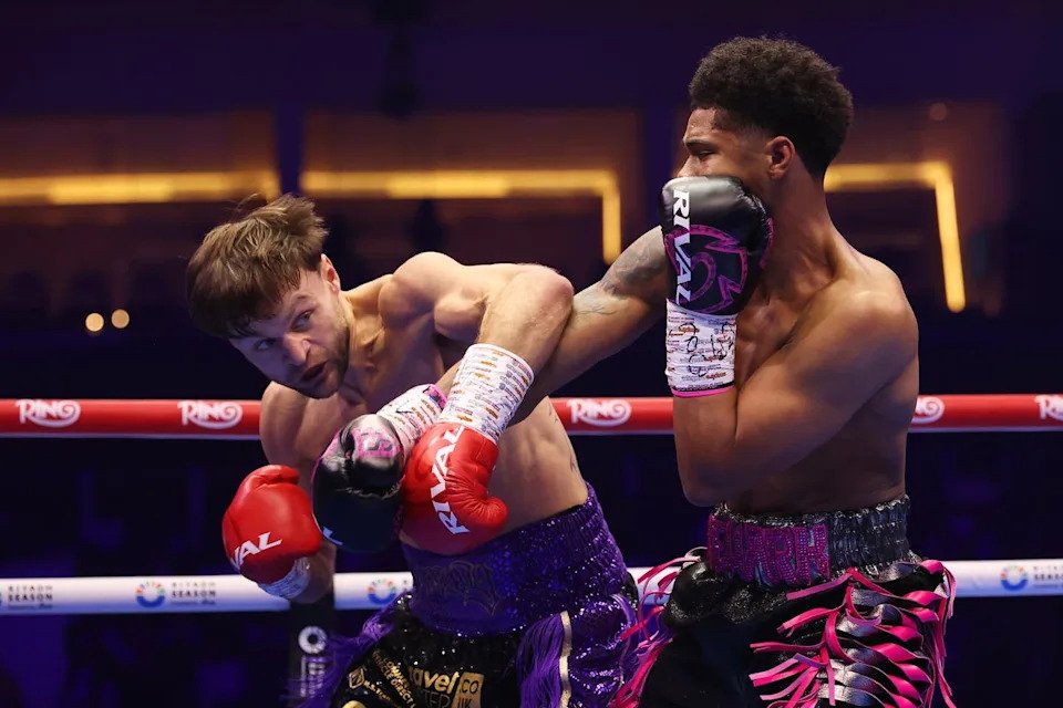 Shakur Stevenson (right) dominated and stopped late-notice replacement Josh Padley in February (Getty Images)