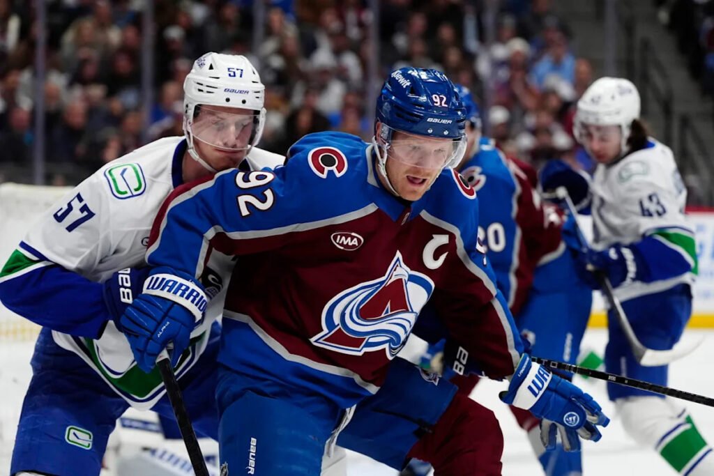 Mackinnon’s Two-Goal Night Sends Avalanche Past Canucks 3-1